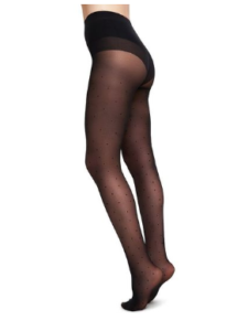 Les collants écologiques recyclés noirs par swedish stockings ! #recyclé #recycled #collants #lingerie #modeéthique #écologie #underwear #frenchlingerie #modefemme #sousvetements #undies #écologie #stockings #sustainable