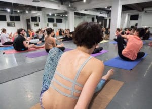 J'ai testé pour vous les cours de yoga à Paris avec OlyBe