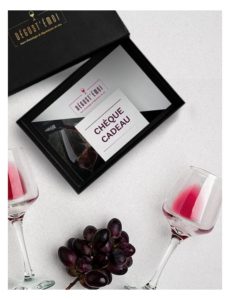 idée cadeau pour homme : les cours d'œnologie et de cocktail-mixologie !