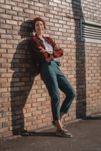 Ondine X Kabanes = un nouveau look urban streetwear 100% mode écologique et mode éthique ! Kabanes, c'est la nouvelle boutique de mode responsable où trouver des vêtements biologiques et équitables, des accessoires éco-responsables et vegan... L'avenir de la mode est là ! J'ai composé un look boyish spécialement pour cette collaboration
